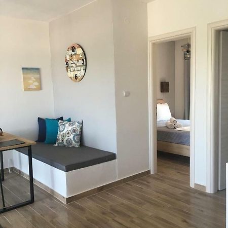 Sunrise View Apartment Ofrinion Ngoại thất bức ảnh