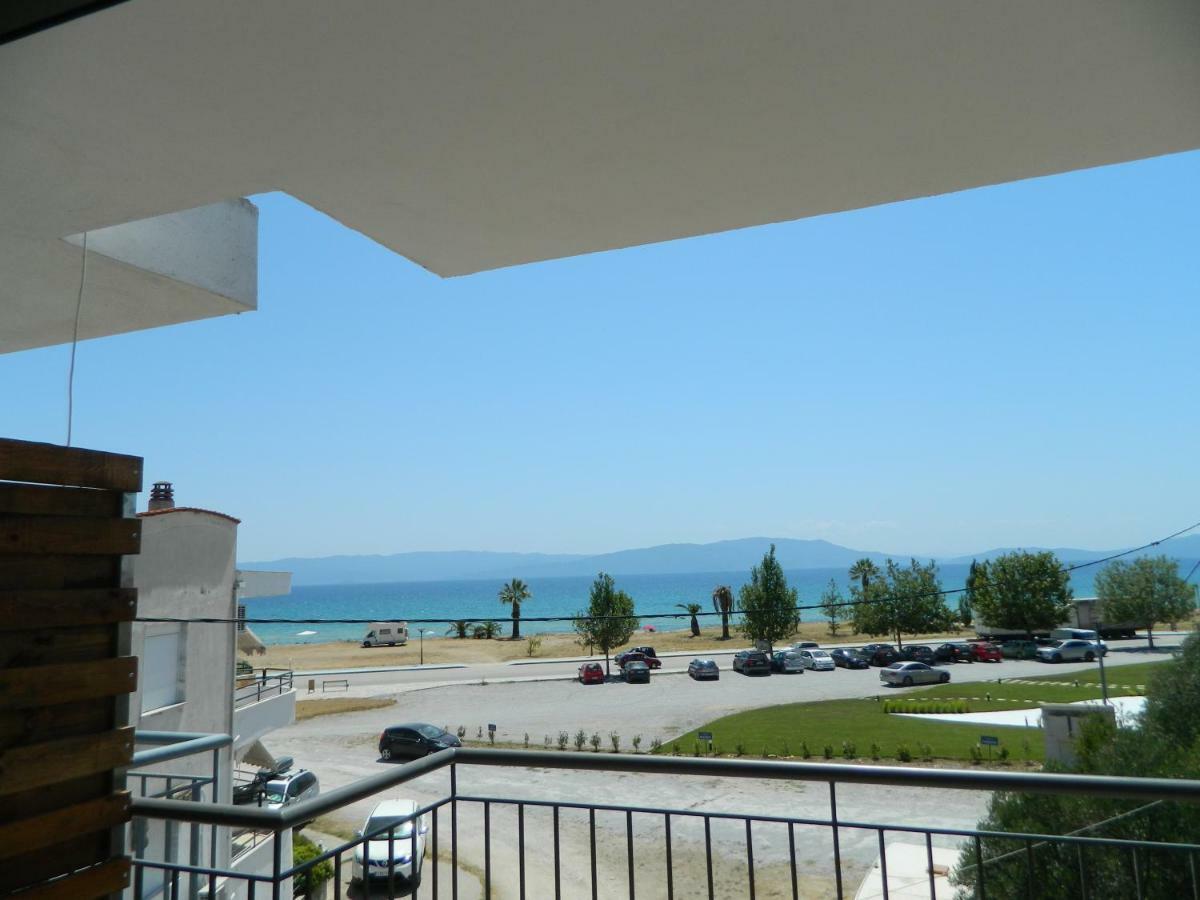 Sunrise View Apartment Ofrinion Ngoại thất bức ảnh