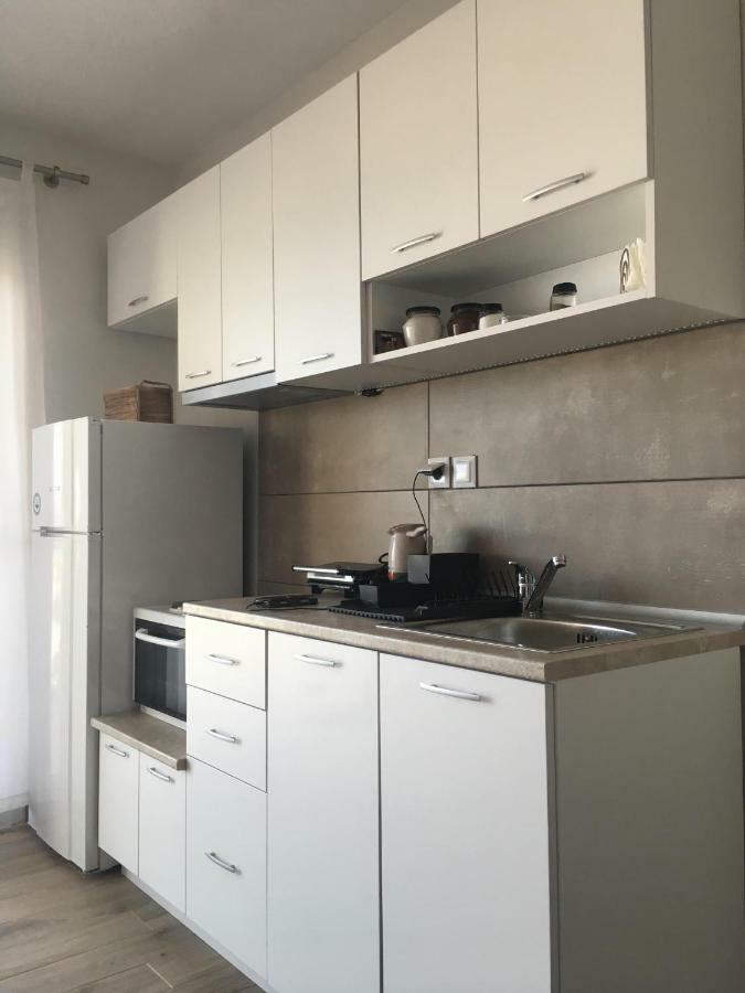 Sunrise View Apartment Ofrinion Ngoại thất bức ảnh