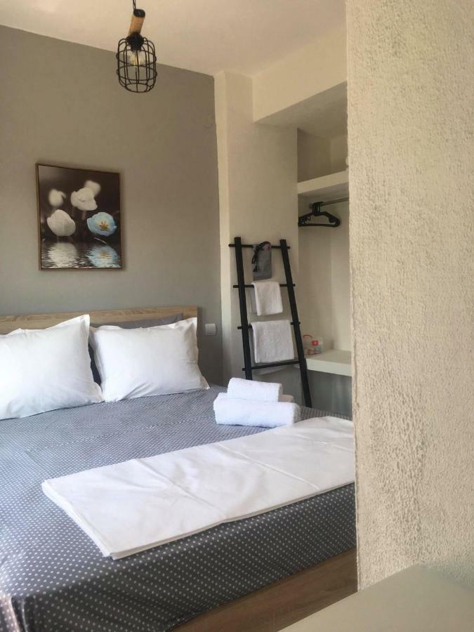 Sunrise View Apartment Ofrinion Ngoại thất bức ảnh